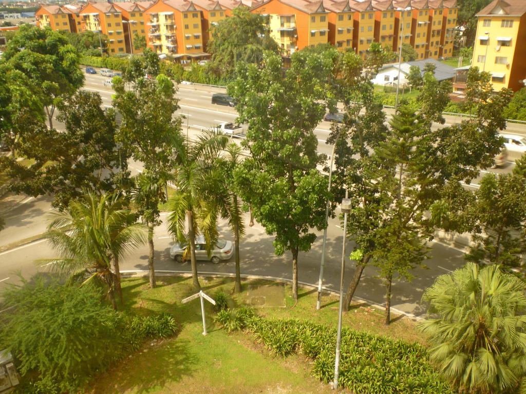 Hotel Sri Sutra - Bandar Sunway 3 Petaling Jaya Εξωτερικό φωτογραφία